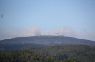 Der Brocken am Morgen des 13.8.2013 von Wernigerode aus gesehen.